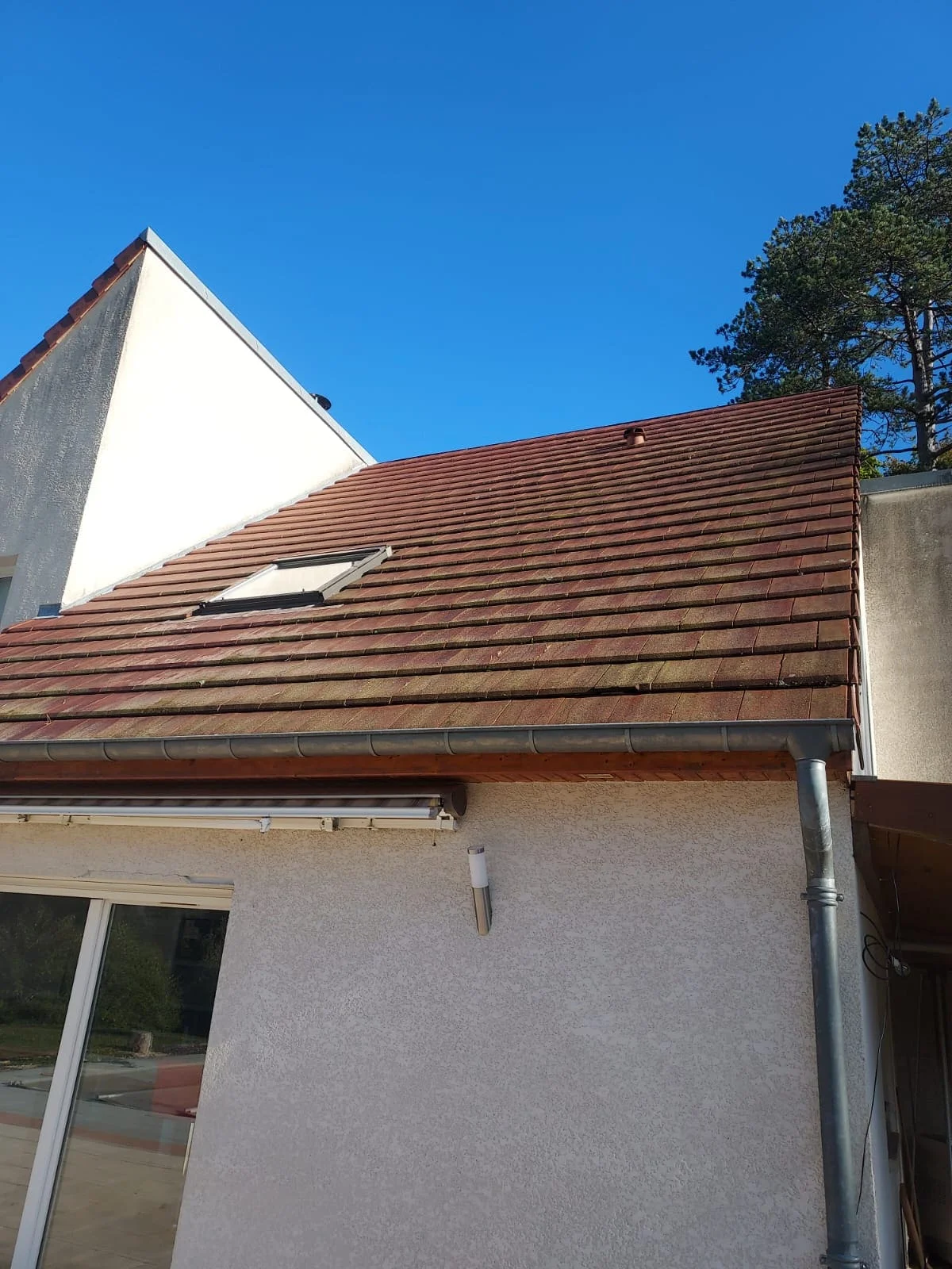 Velux — 25 Nb